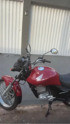 Fan 150 2010 moto top