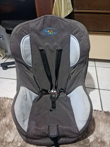 Cadeirinha de carro baby Style ( usada)