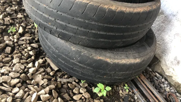 Vendo pneu aro 14
