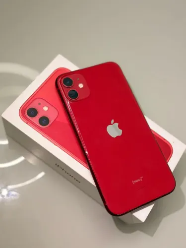 iPhone 11 256gb red
