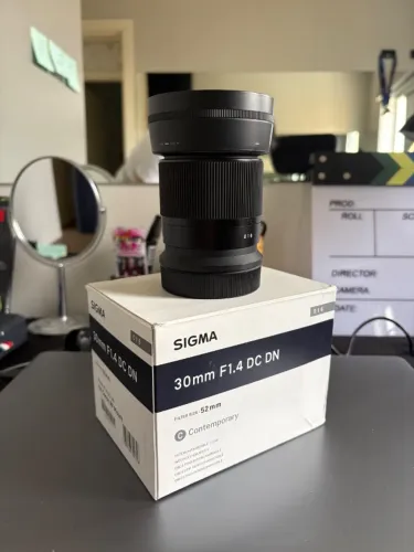 Lente sigma 30 mm F 1,4 DC DN para montagem RF