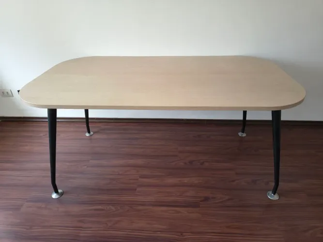 Mesa escritório 1,00 x 1,80