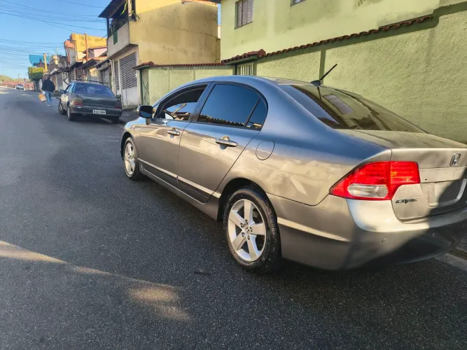 Honda Civic Sedan LXS 1.8/1.8 Flex 16V Aut. 4P 2008