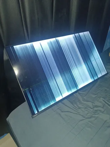 TV Toshiba 43 polegadas (com display quebrado)