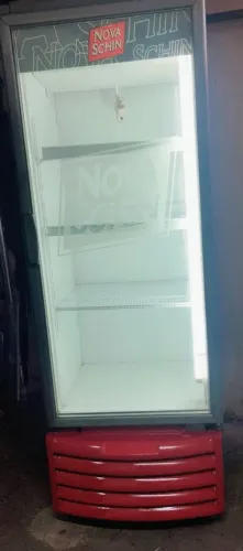Freezer. Expositor. Metalfrio. 380L. 220v