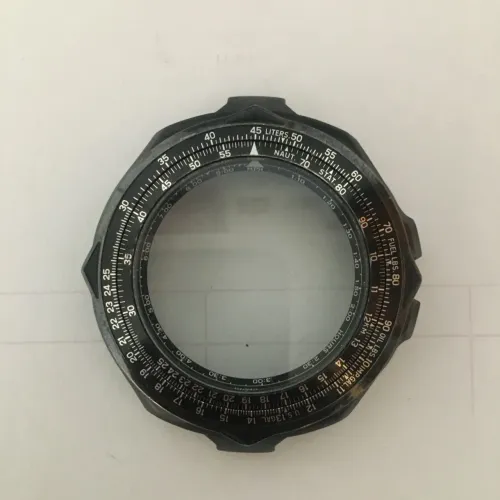 Citizen Skyhawk Black Eagle Caixa com vidro e bezel.