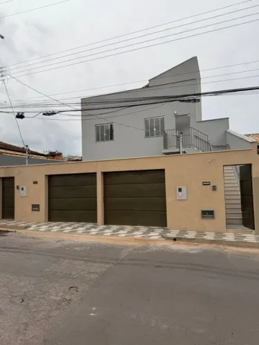 COBERTURA - Apartamento NOVO com terraço privativo
