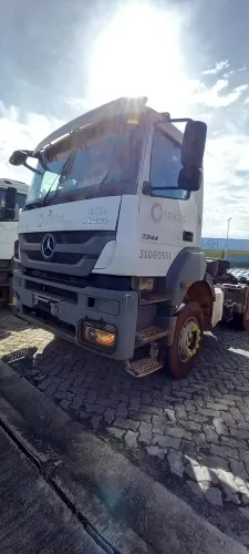 Cavalo mecânico 6X4 Axor 3344 ano 2019 BAIXO KM