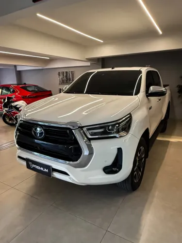 Toyota Hilux CD SRX 4X4 2.8 TDI 16V Diesel Aut. 2024