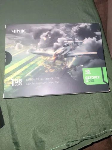 Placa de video geforce g210 pra sair logo!!