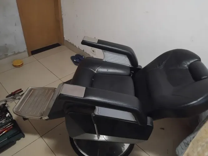 vende cadeiira para cabeleleiro itraulica e recrinavel