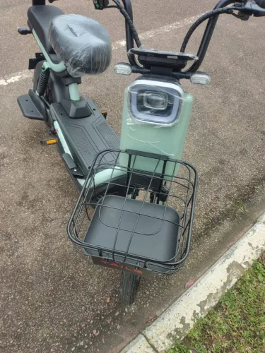 Moto elétrica nova