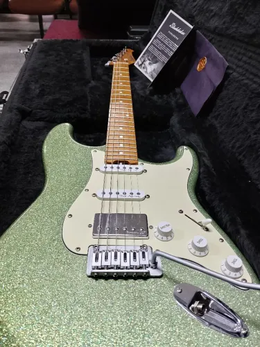 Guitarra Studebaker