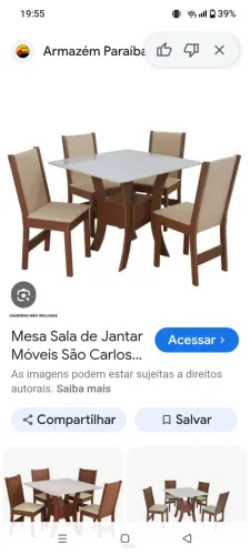 Mesa de jantar quadrada