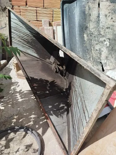 Vendo coifa usada 2.00 metros por 60 cm top acompanha dois metros de canalização.