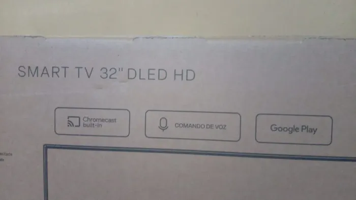 Vendo uma TV smart com comando de voz tratar pelo zap *