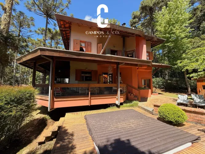Casa em Condomínio Fechado no Residencial Pinheiros da Lagoinha  Campos do Jordão