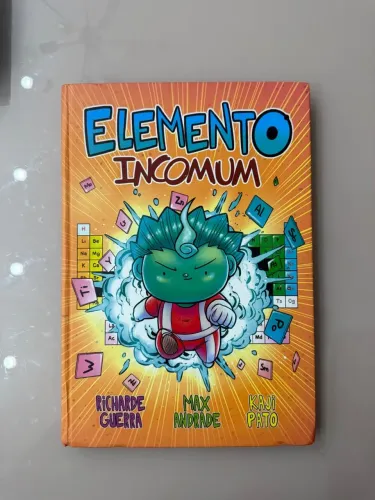     Livro Elemento Incomum - Richarde Guerra, Max Andrade e Kaji Pato
