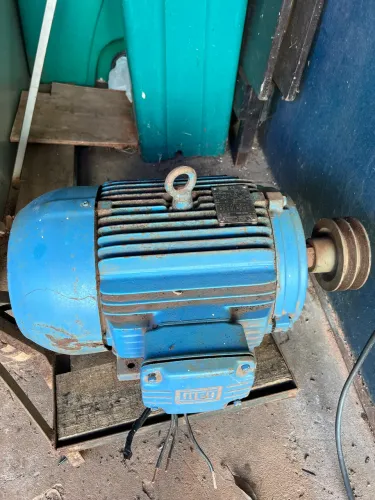 Motor elétrico 15 cv trifásico 