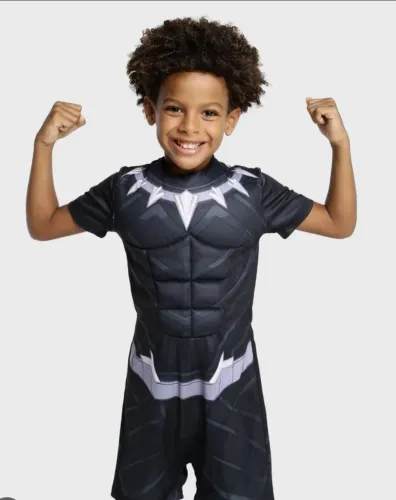 Fantasia pantera negra infantil