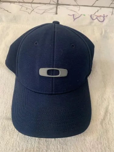 Boné Oakley gascan