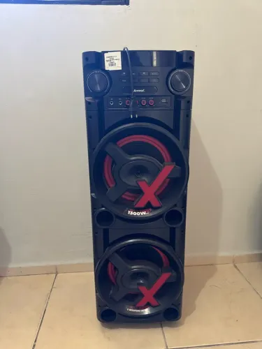 Caixa de som amplificada
