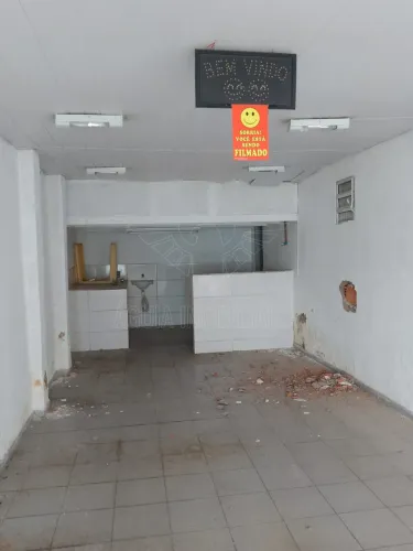 Locação (Aluguel) - Loja Na Rua Padre Ildelfonso Penalba no Méier com grande circulação e 