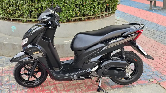 Yamaha Fluo 125cc Impecável Quem Ver Compra Único Dono