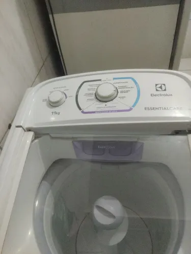 Vendo máquina de lavar Eletrolux 11k