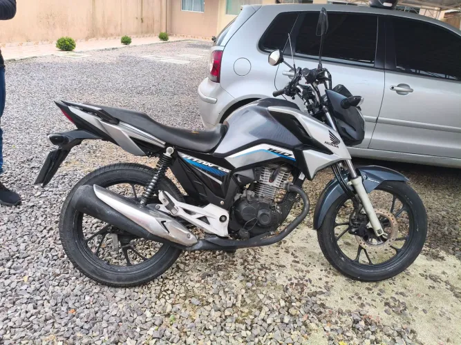 Honda CG 160 Titan 2022 Edição Especial 40 Anos