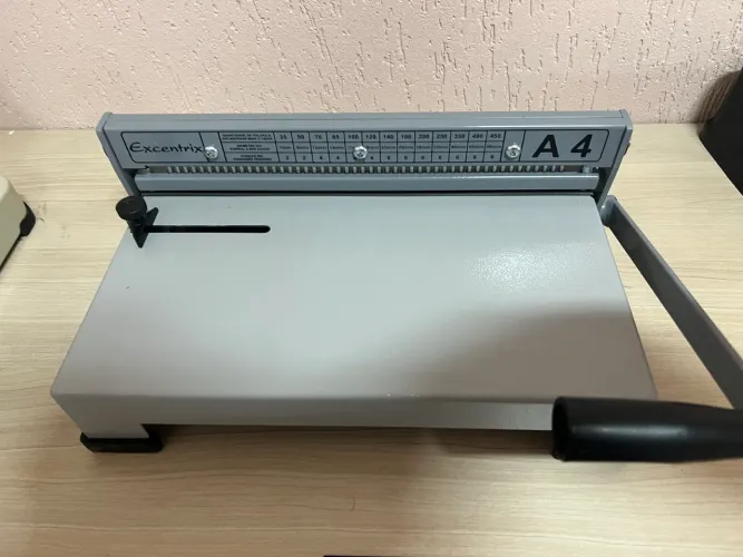 Encadernadora Excentrix Espiral A4