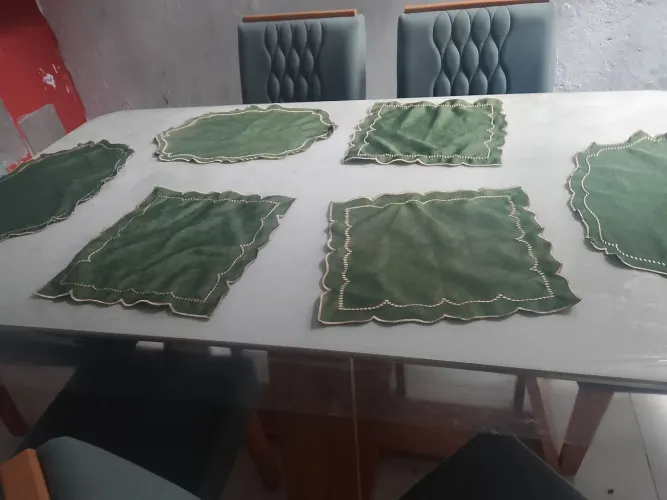 Mesa de 6 cadeiras 