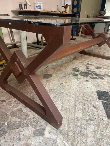 Mesa 8 lugares pé X madeira pinus e tampo vidro temperado 10mm - 248(C)x109(L)x78,5cm(A)
