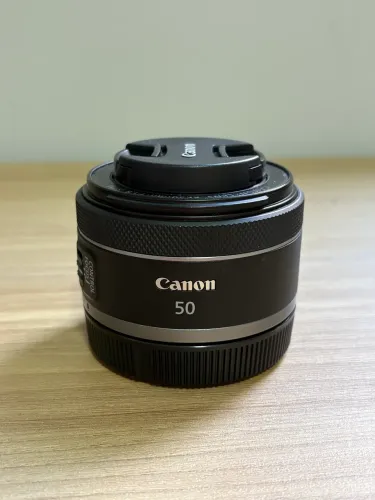 Canon RF 50mm f/1.8 STM