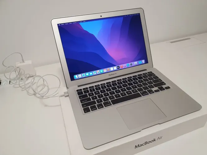 MacBook Air 13.3" Intel i5 Duo 128Gb A1466 2015 acessórios, caixa, manuais e nota original
