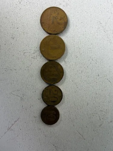 Coleção de 5 moedas antigas brasileiras - Cruzeiro e José Bonifácio