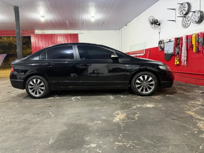 Honda Civic Sed. Lxl/ LXL SE 1.8 Flex 16V Aut. 2010