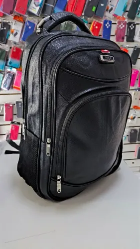 Mochila Premium em Couro - Qualidade, Segurança e Muito Espaço!