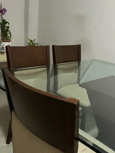 Mesa de vidro 6 cadeiras