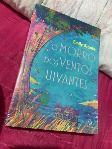 O Morro dos Ventos Uivantes (Emily Brontë)