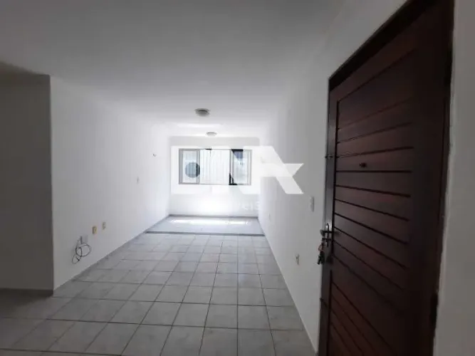 Apartamento : / Residencial / Bessa