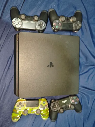 Playstation 4 slim 1tb