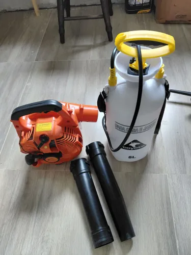 Soprador Profissional e pulverizador 8L (usado poucas vezes)