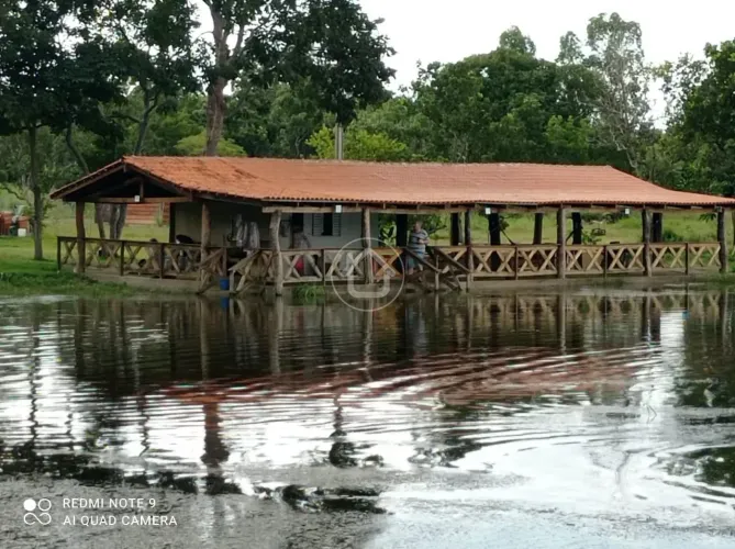 CHÁCARA COM 10 HECTARES