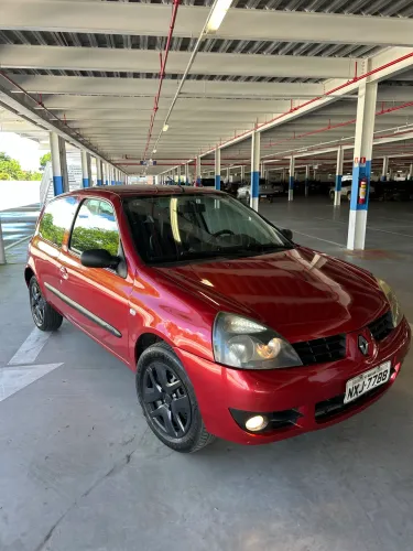 Renault Clio Hi-flex 1.0 16V 3P 2012