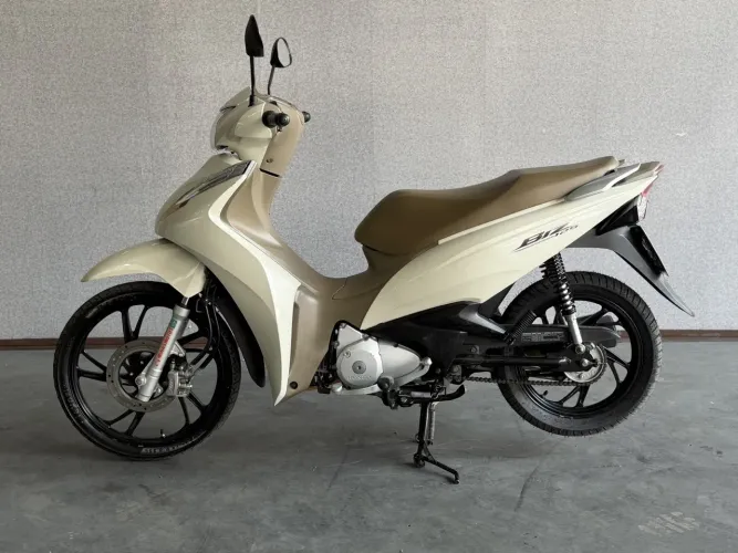 Honda Biz 125 2023