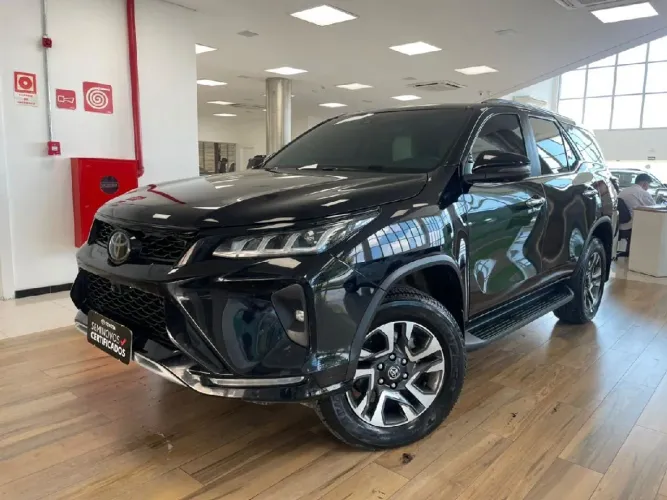 Toyota Hilux SW4 Diamond 2.8 TB 4X4 Die. Aut. 2024