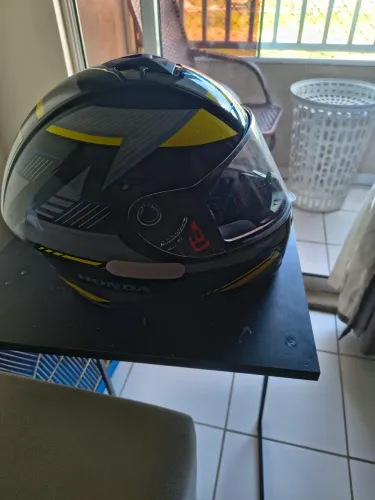 Capacete honda