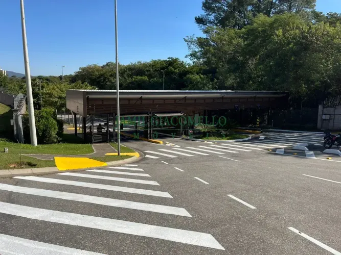 Terreno em Condomínio, à venda, em Jundiaí - Loteamento Bosque do Horto - AT: 604,00m²