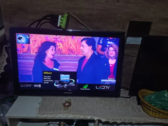 TV SAMSUNG SEM CONTROLE
